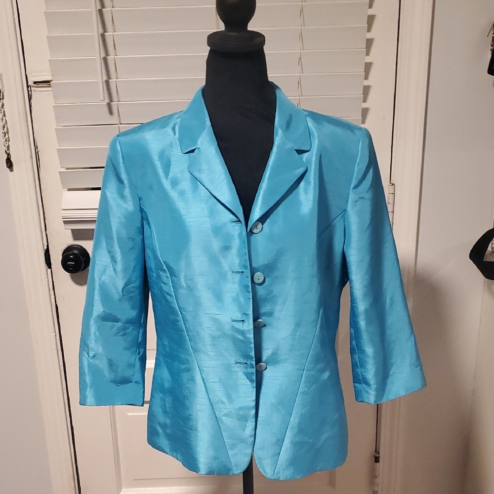Le Suit Elegant Teal Blue Satin Blazer